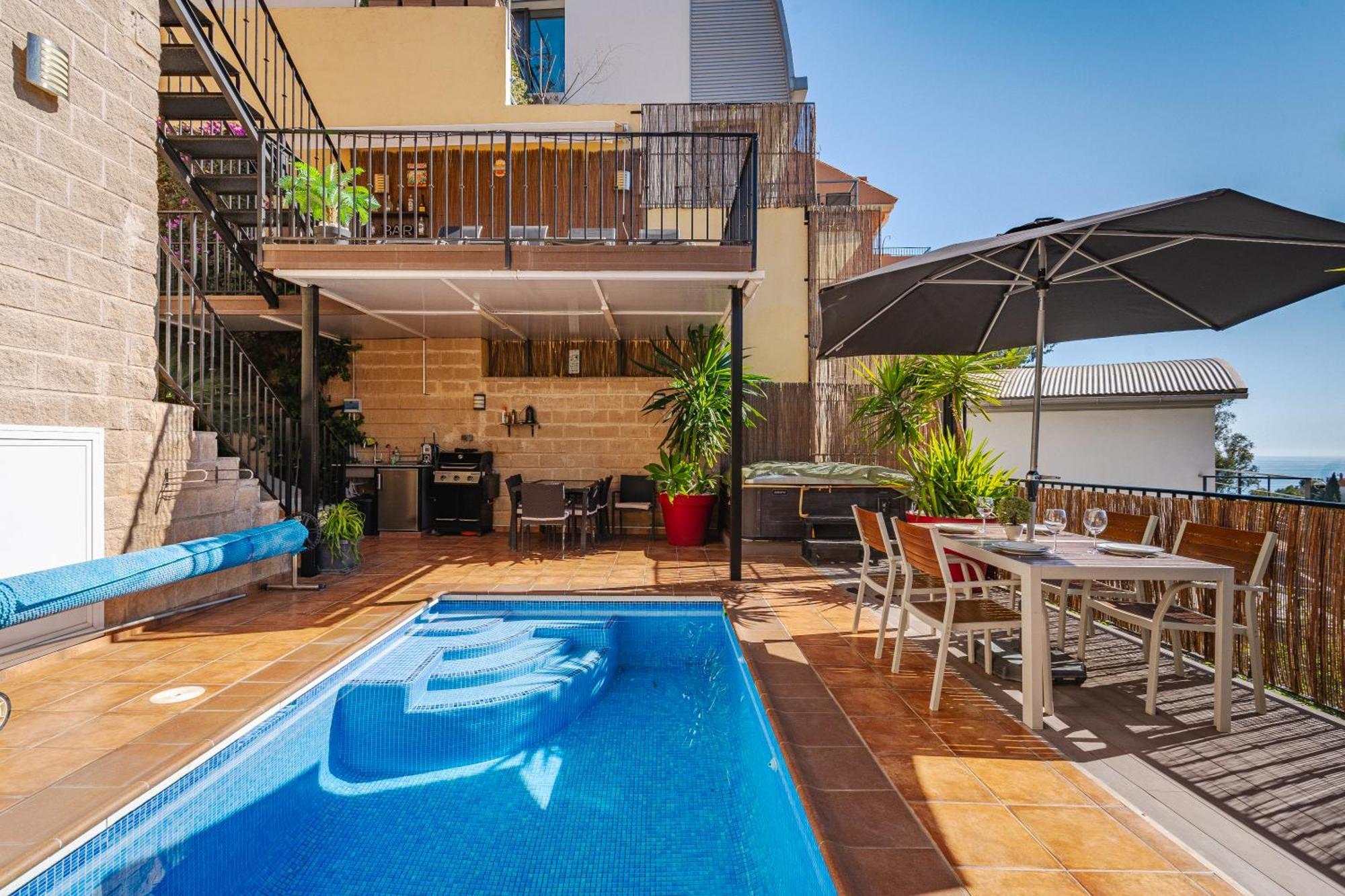Private Luxurious Hillside Villa With Pool & Sea Views For 8 To 10 Ppl Fuengirola Exteriör bild