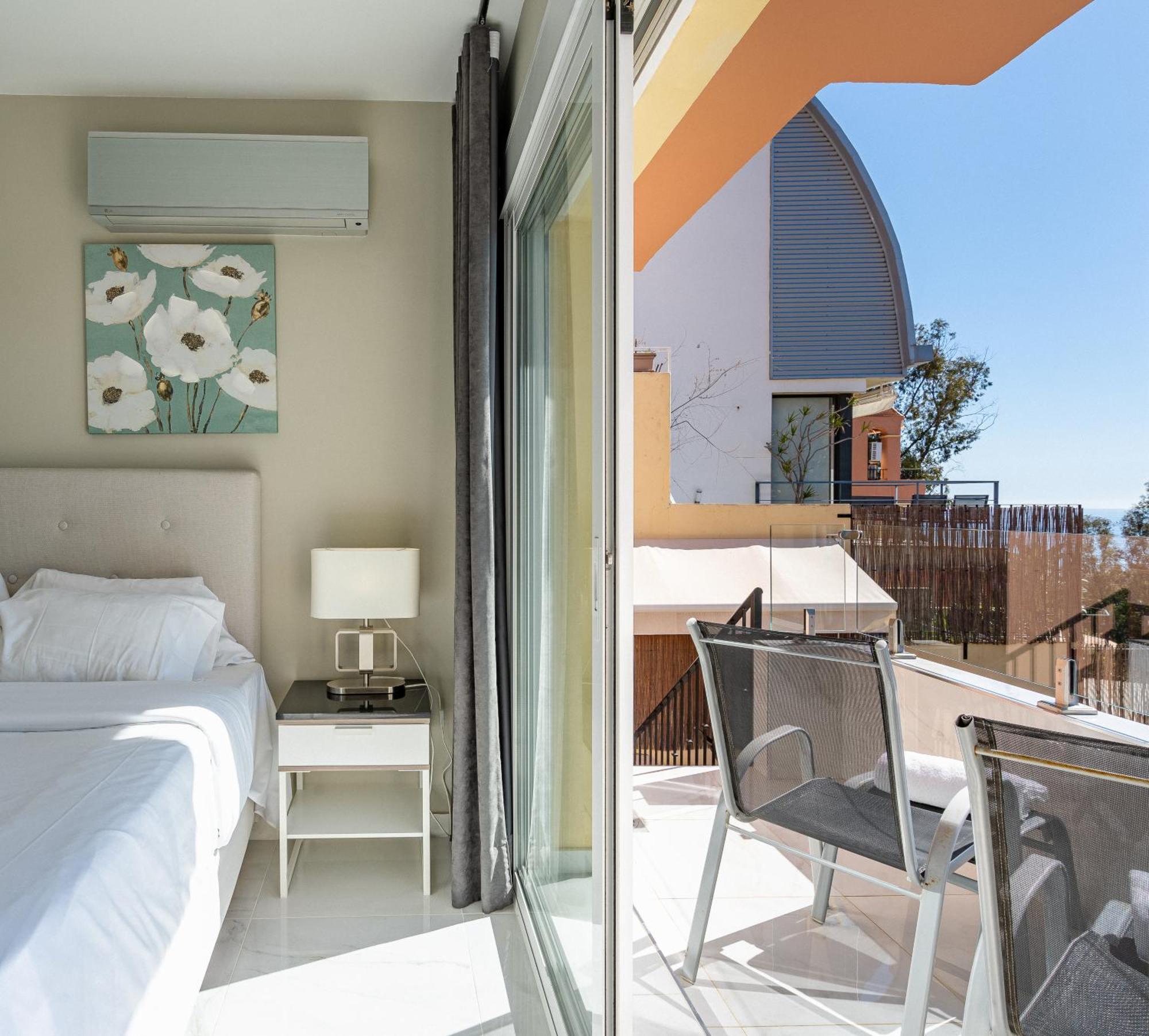 Private Luxurious Hillside Villa With Pool & Sea Views For 8 To 10 Ppl Fuengirola Exteriör bild